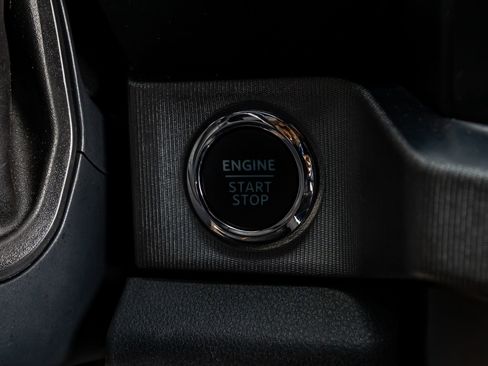 Used 2023 Ford F250 Platinum image 23