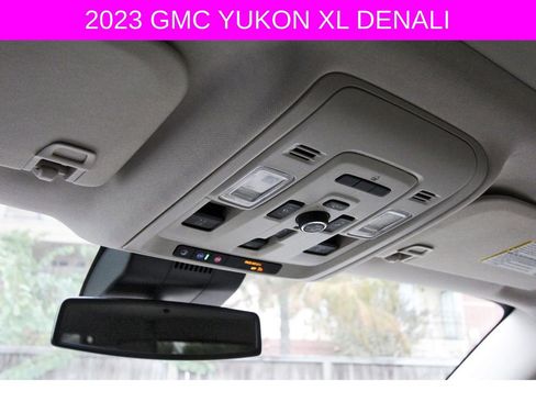 Used 2023 GMC Yukon XL Denali image 25