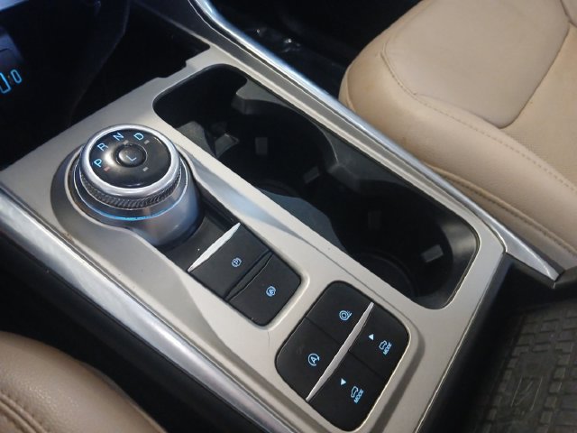 Used 2023 Ford Explorer Limited w/ Limited Technology Package RWD image 9