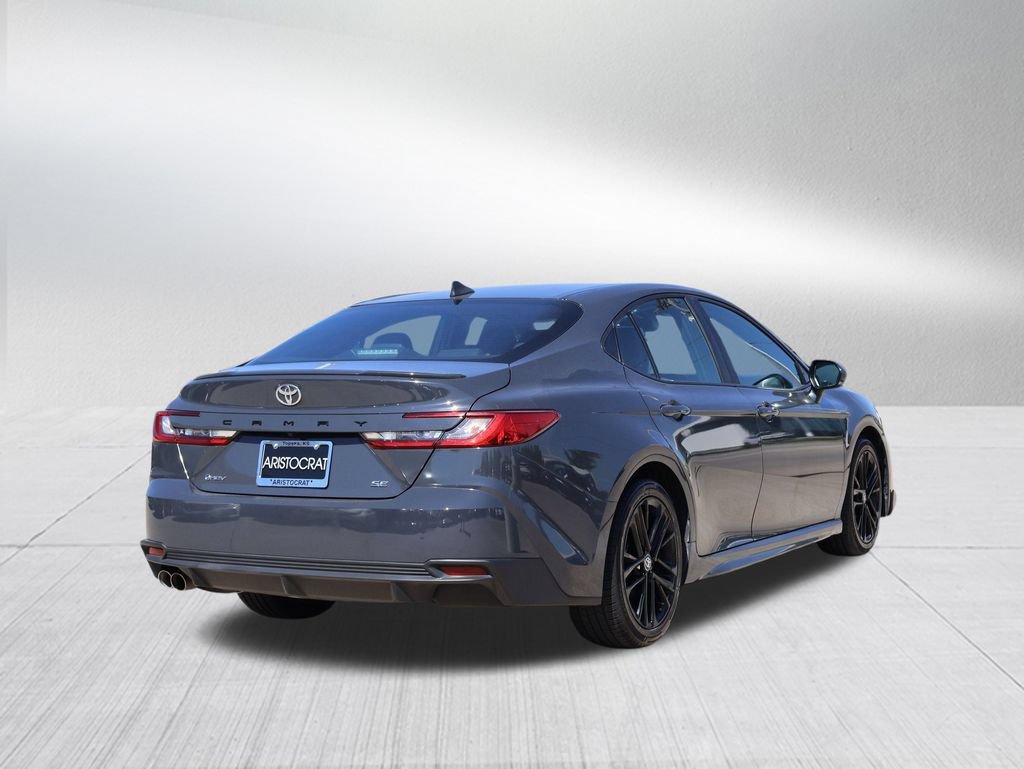 Used 2025 Toyota Camry SE FWD image 21