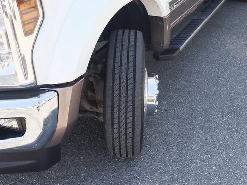 Used 2019 Ford F450 Lariat w/ Lariat Ultimate Package image 55