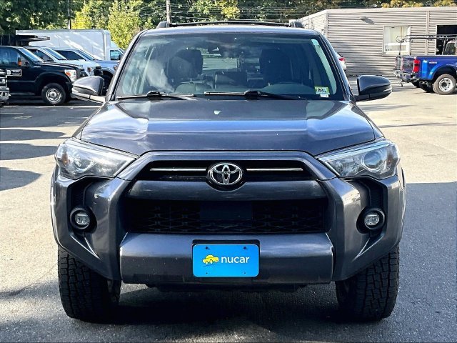 Used 2023 Toyota 4Runner SR5 Premium w/ Moonroof Package AWD/4WD image 2