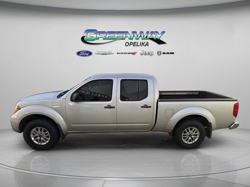 Used 2019 Nissan Frontier SV w/ Value Truck Package image 8