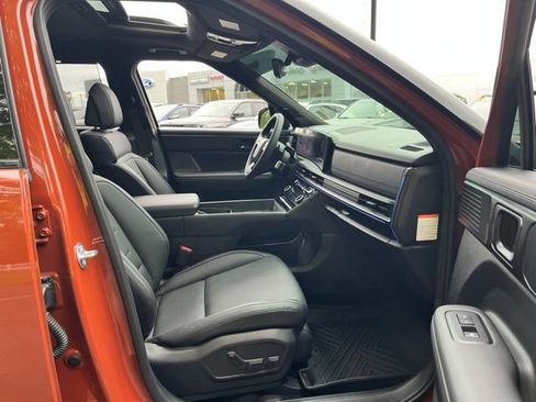 Used 2025 Hyundai Santa Fe Calligraphy AWD/4WD image 30