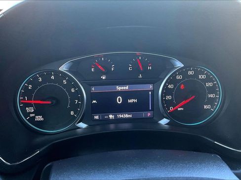 Used 2023 Chevrolet Equinox RS w/ RS Leather Package image 15