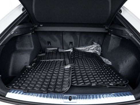 Certified 2025 Audi Q3 2.0T Premium Plus w/ Premium Plus Package image 19