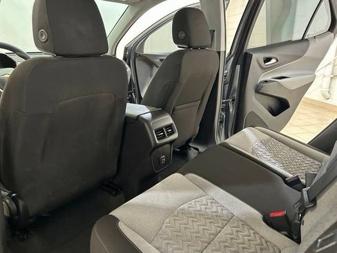 Used 2024 Chevrolet Equinox LS FWD image 12