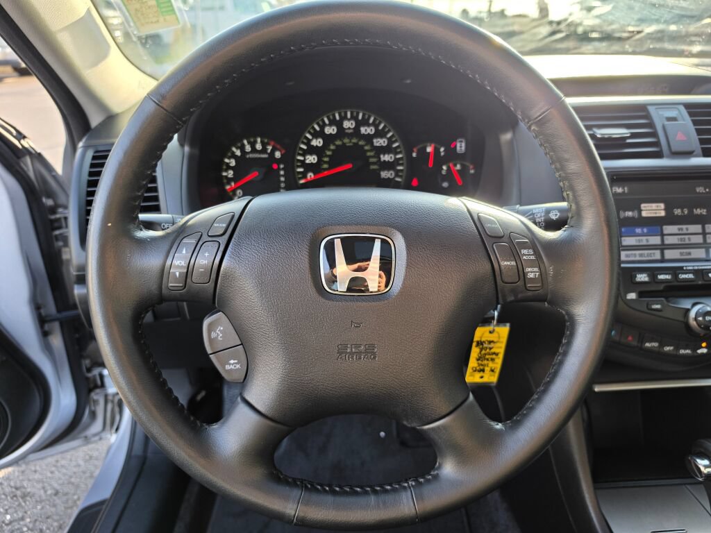 Used 2005 Honda Accord EX-L image 23