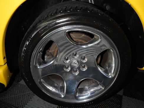 Used 1994 Dodge Viper RT/10 image 61