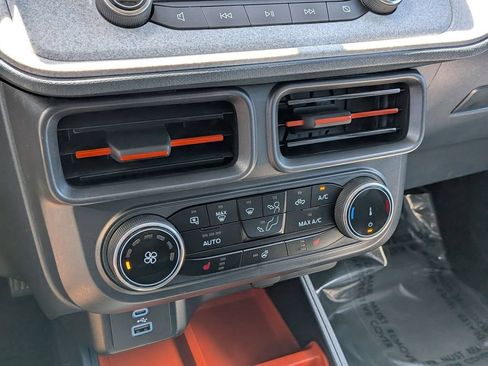 Used 2024 Ford Maverick XLT w/ XLT Luxury Package FWD image 18