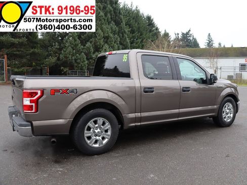 Used 2018 Ford F150 XLT w/ Equipment Group 301A Mid AWD/4WD image 10
