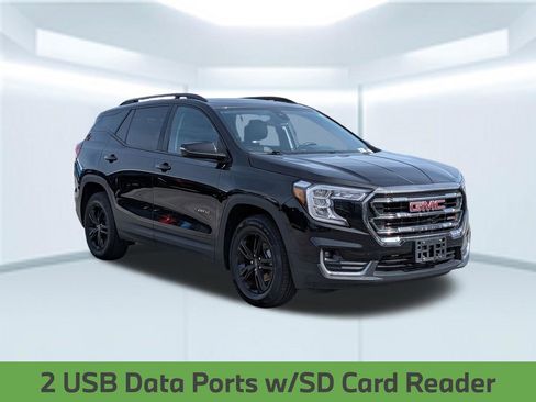 Used 2022 GMC Terrain AT4 w/ LPO, Floor Liner Package AWD/4WD image 9