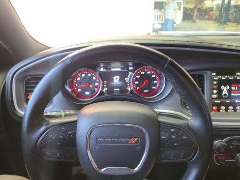 Used 2022 Dodge Charger SXT w/ Plus Group RWD image 19
