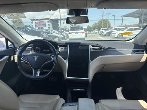 Used 2017 Tesla Model S 75 RWD image 2