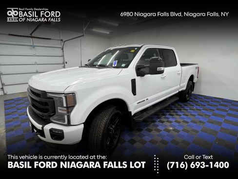 Used 2022 Ford F250 Lariat w/ Black Appearance Package image 21