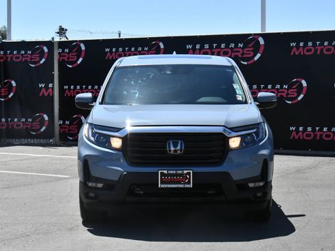 Used 2023 Honda Ridgeline RTL image 2