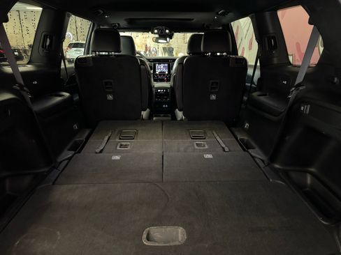 Used 2023 Jeep Grand Cherokee L Laredo RWD image 26