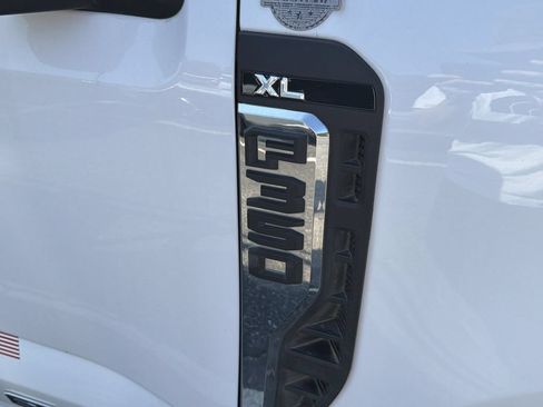 Used 2024 Ford F350 XL AWD/4WD image 13