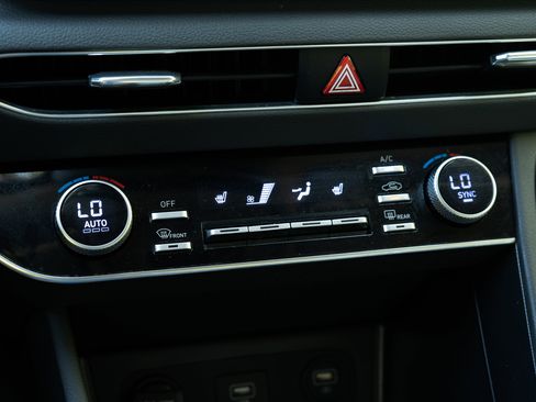 Used 2022 Hyundai Sonata SEL image 33