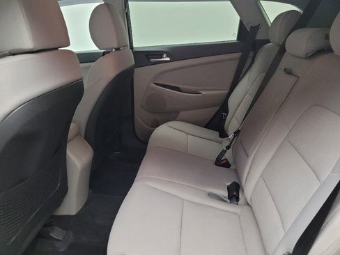 Used 2019 Hyundai Tucson Value AWD/4WD image 18