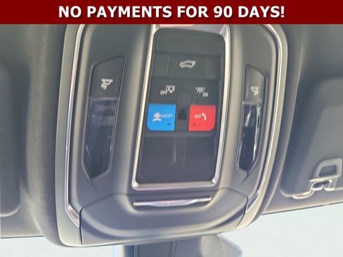 New 2026 Jeep Grand Cherokee Altitude AWD/4WD image 33