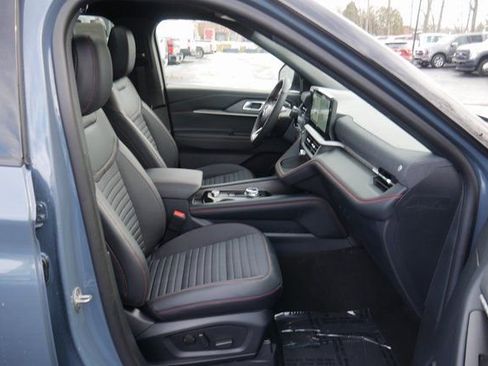 New 2026 Ford Explorer ST-Line w/ ST-Line Street Pack image 28