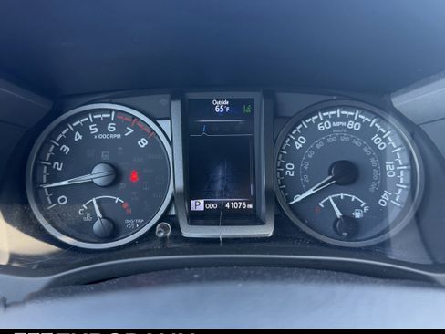 Used 2023 Toyota Tacoma TRD Sport RWD image 13