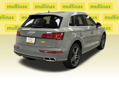 Used 2020 Audi SQ5 Premium Plus w/ Premium Plus Package image 24