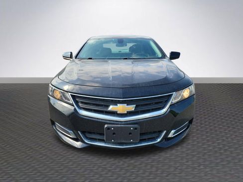 Used 2019 Chevrolet Impala LS FWD image 2