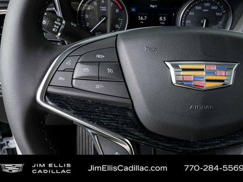 New 2026 Cadillac XT5 Premium Luxury image 10