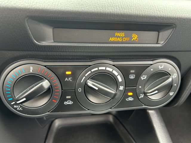 Used 2015 MAZDA MAZDA3 i Sport FWD image 25