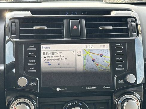 Used 2024 Toyota 4Runner TRD Off-Road Premium image 10