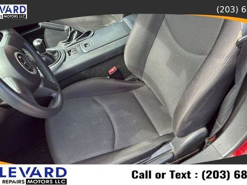 Used 2010 MAZDA MX-5 Miata Sport RWD image 23