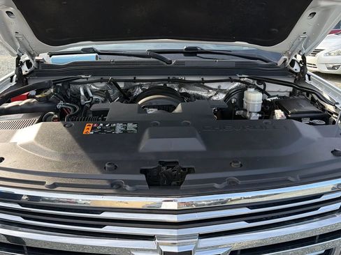 Used 2018 Chevrolet Tahoe Premier image 40