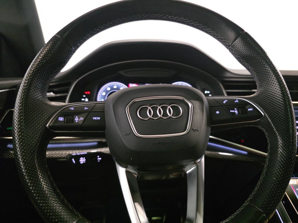 Certified 2023 Audi SQ8 Premium Plus w/ Black Optic Package AWD/4WD image 21