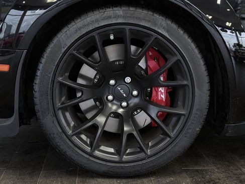 Used 2023 Dodge Challenger SRT Hellcat RWD image 31