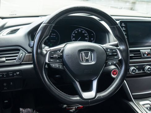 Used 2018 Honda Accord Touring image 23
