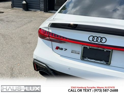 Used 2022 Audi RS 7 Sportback AWD/4WD image 20