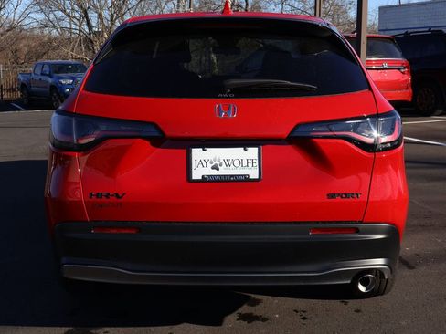 New 2026 Honda HR-V Sport image 3