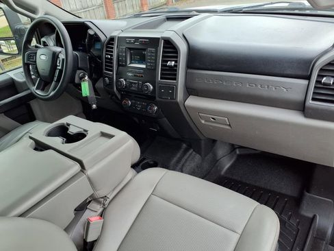 Used 2018 Ford F450 XL w/ Power Equipment Group AWD/4WD image 13