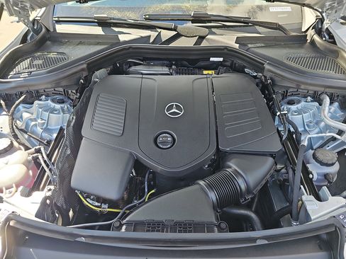 New 2026 Mercedes-Benz GLC 300 image 32