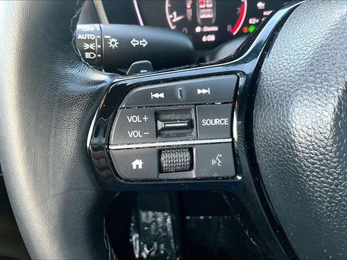 Used 2024 Honda Civic Sport image 17