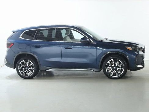Used 2025 BMW X1 xDrive28i w/ Technology Package image 13