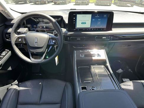 New 2026 Lincoln Aviator Reserve AWD/4WD image 6