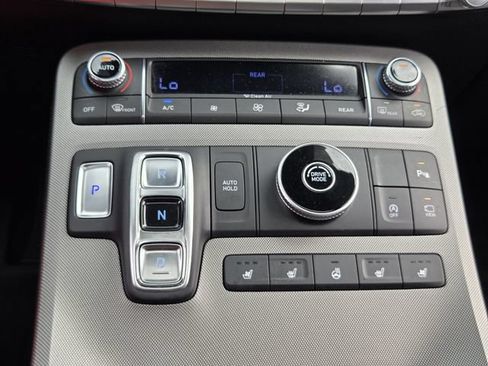 Used 2022 Hyundai Palisade Calligraphy w/ Cargo Package FWD image 22