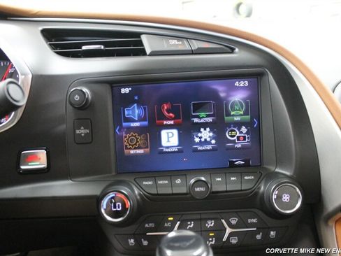 Used 2016 Chevrolet Corvette Z06 w/ 2LZ Preferred Equipment Group RWD image 39