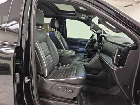 Certified 2022 GMC Sierra 1500 AT4X image 29