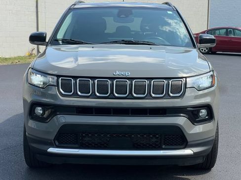 Used 2022 Jeep Compass Limited AWD/4WD image 36