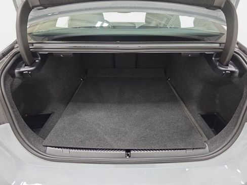 Certified 2026 BMW 530i xDrive w/ M Sport Package image 31