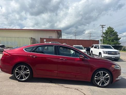Used 2017 Ford Fusion Titanium FWD image 8